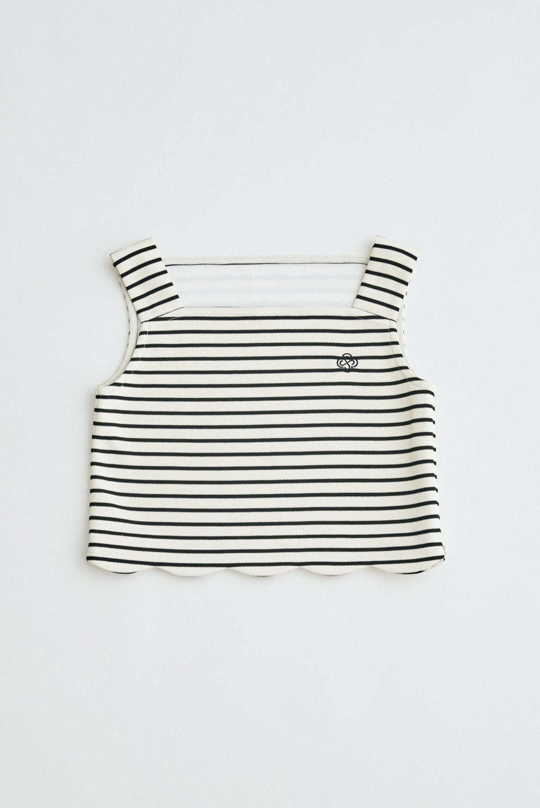 刺繍入りスカラップタンクトップ