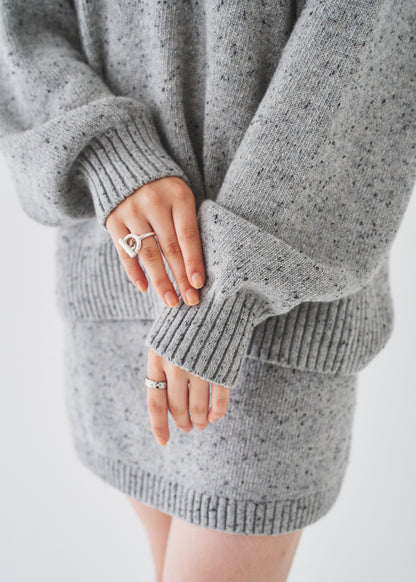 MODEL:170cm　COLOR:GRAY　SIZE:F