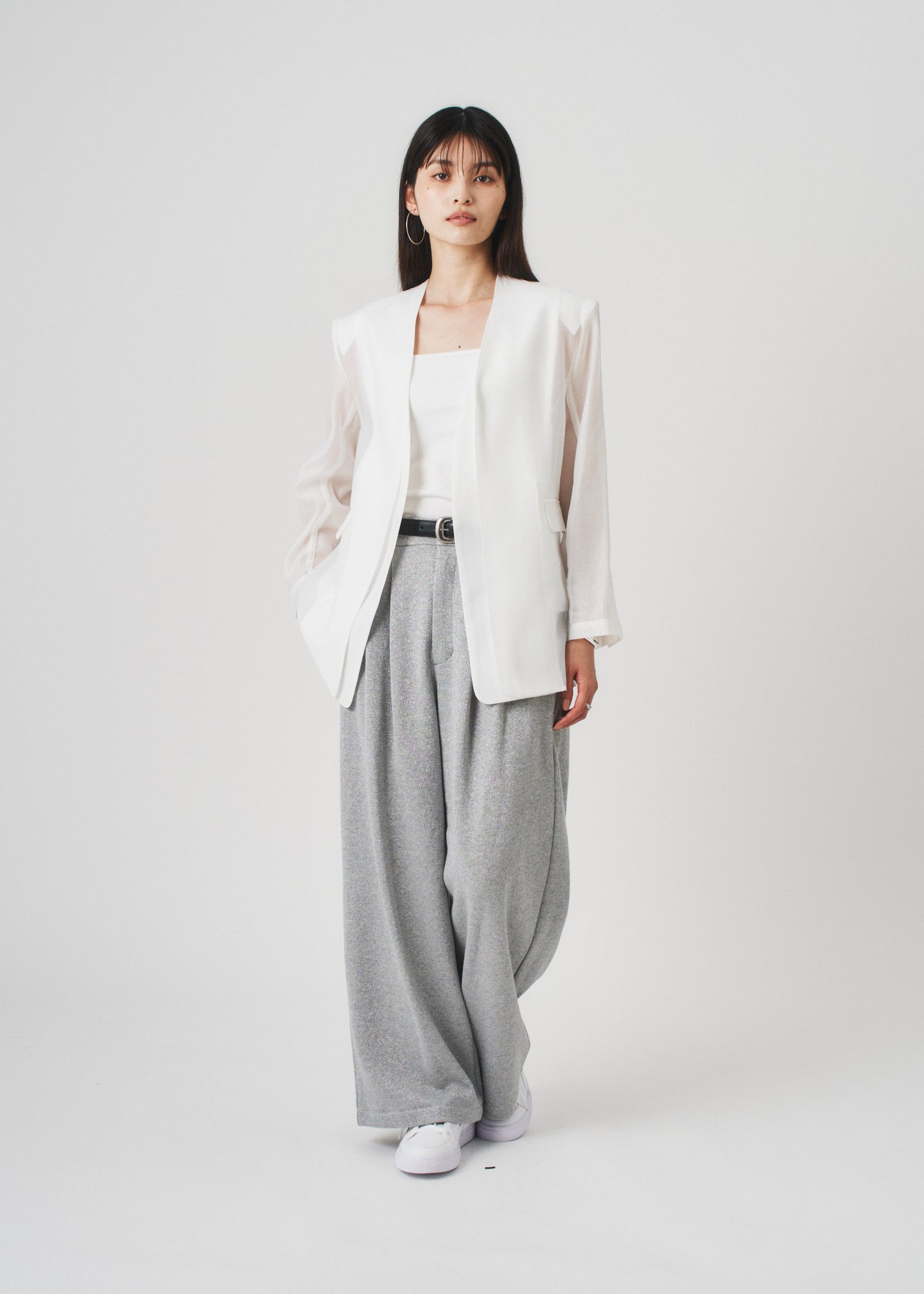 MODEL：164cm  COLOR：GRAY　SIZE:S