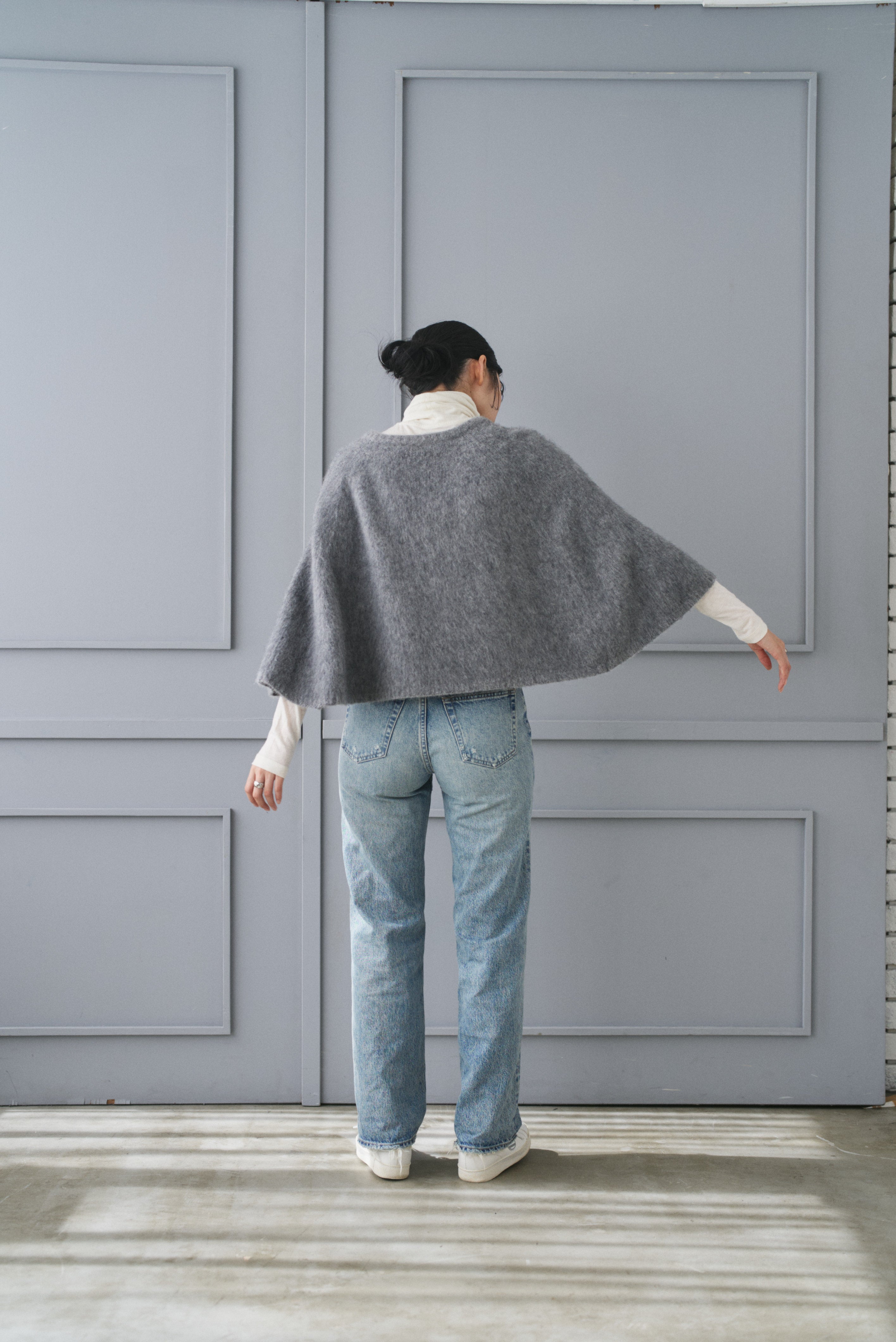 フォックスファーケープポンチョ – CONNSE