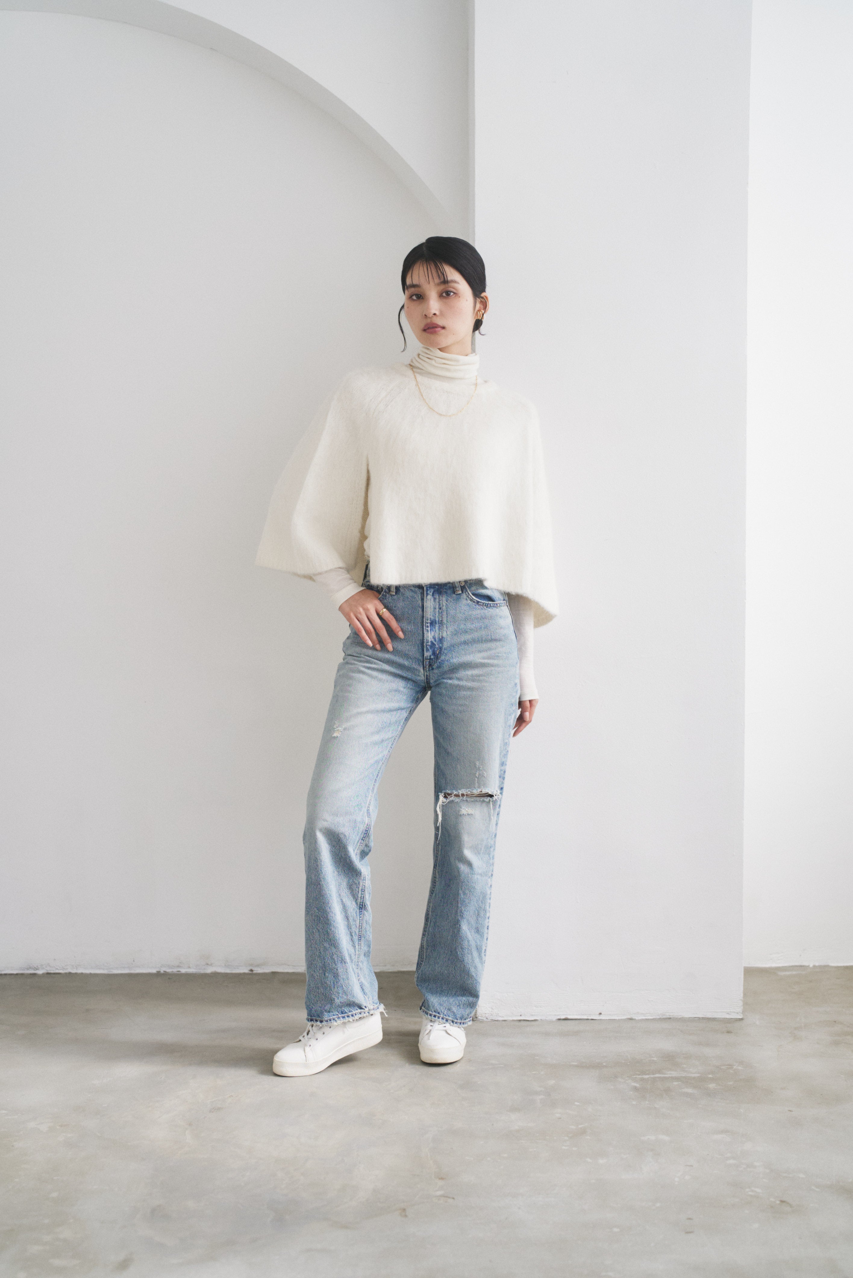 フォックスファーケープポンチョ – CONNSE