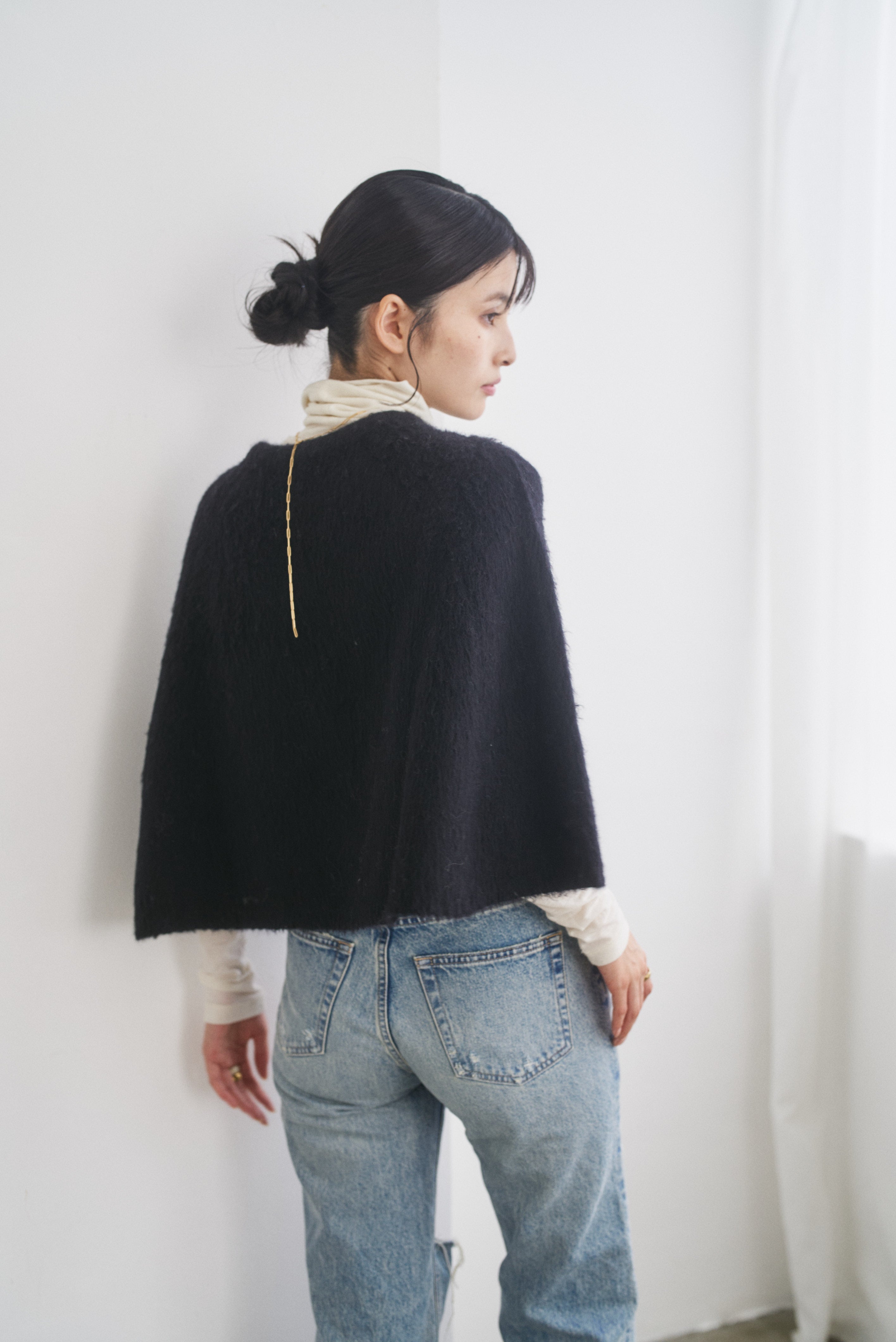 フォックスファーケープポンチョ – CONNSE