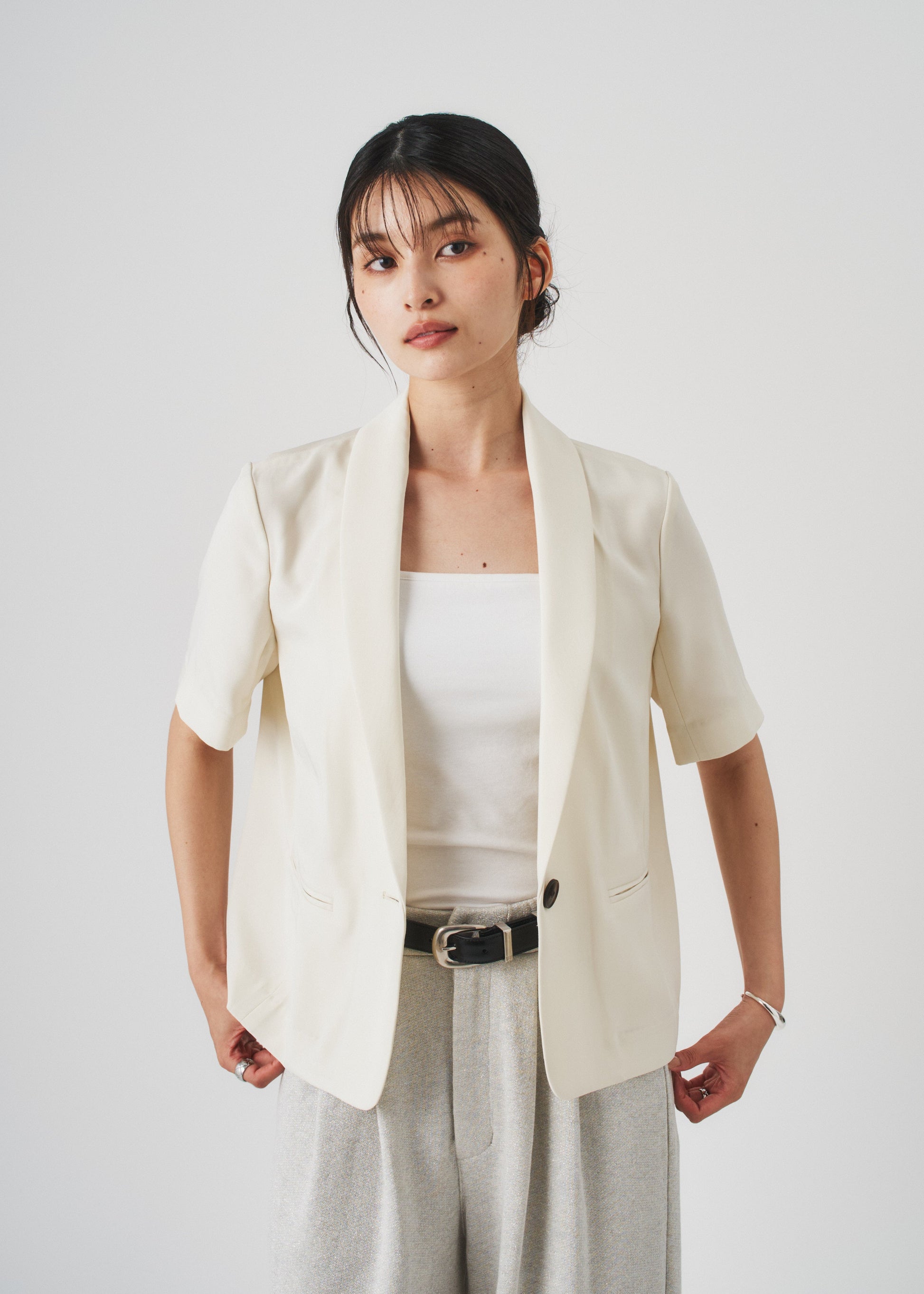 MODEL:164cm COLOR:WHITE