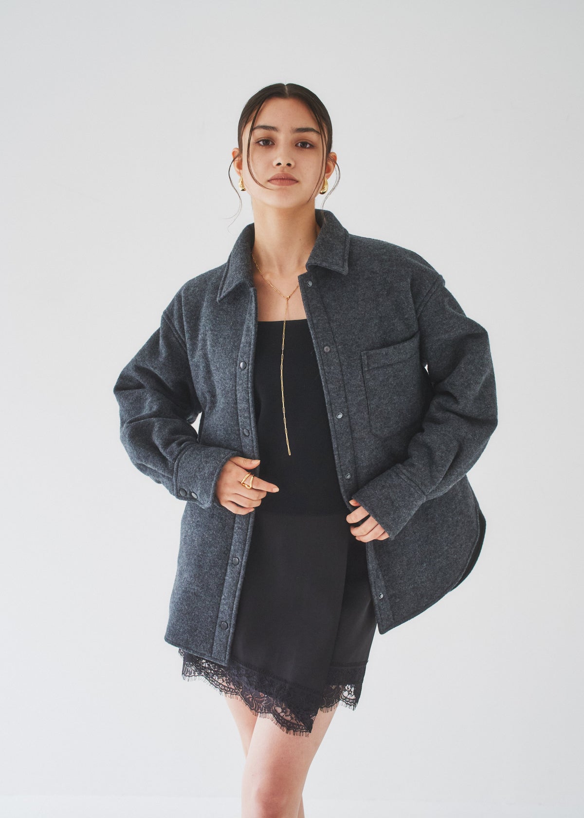 MODEL:170cm　COLOR:GRAY 　SIZE:F