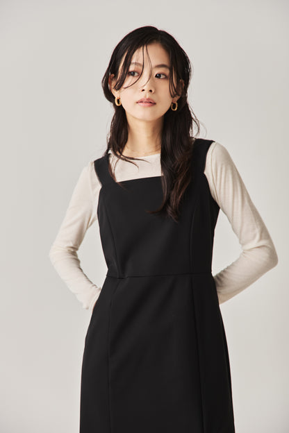 スリットワンピース