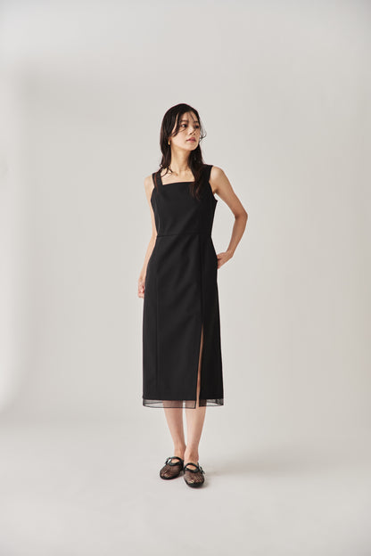 スリットワンピース