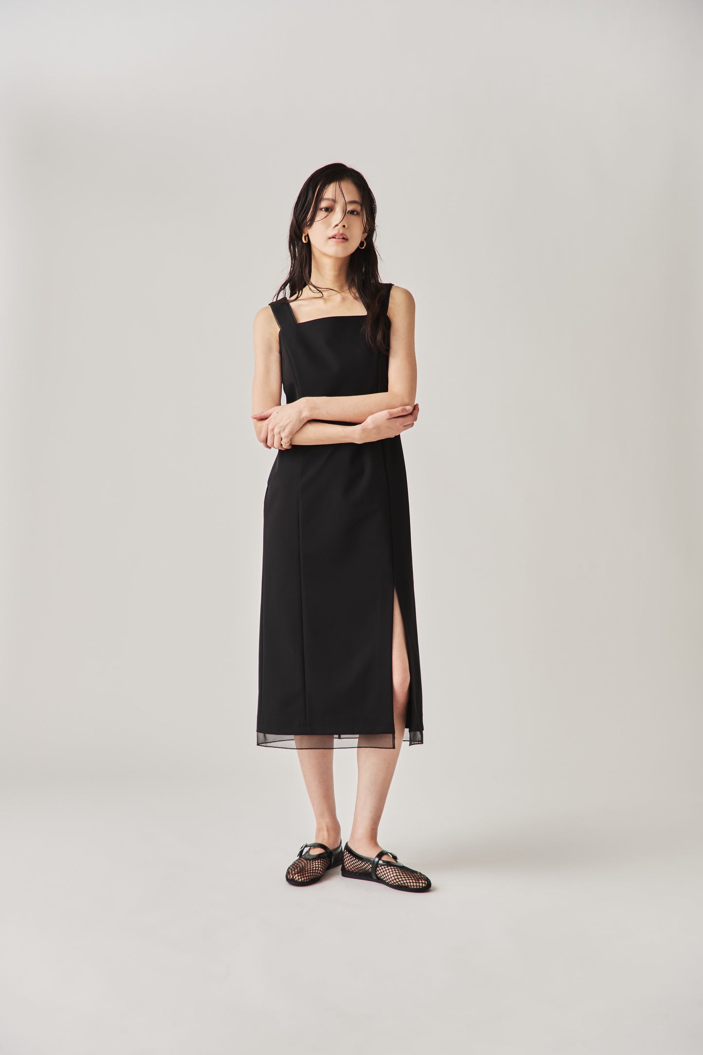 スリットワンピース