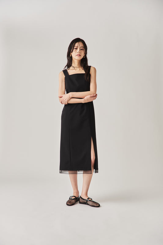 スリットワンピース