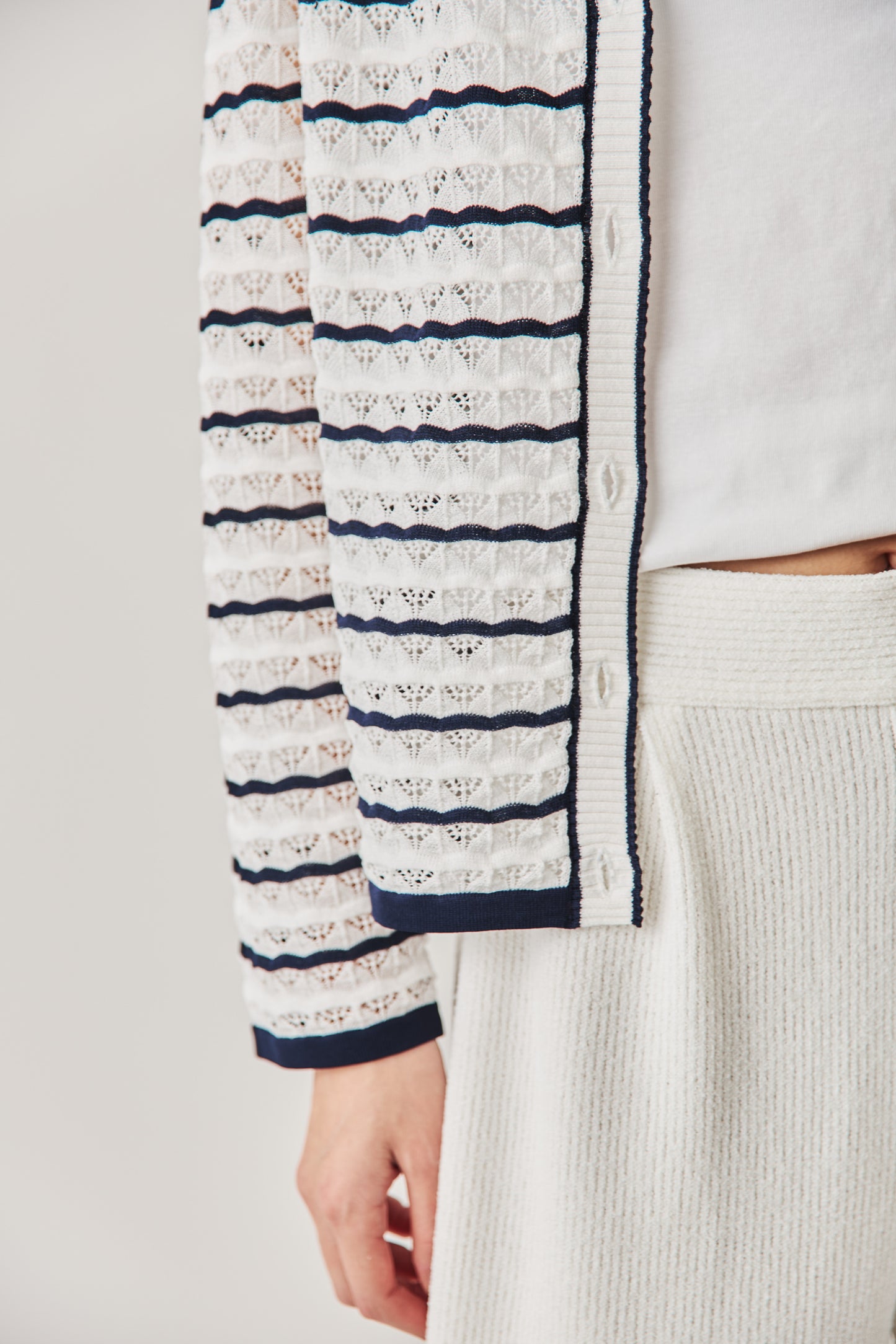 クロシェニットカーディガン