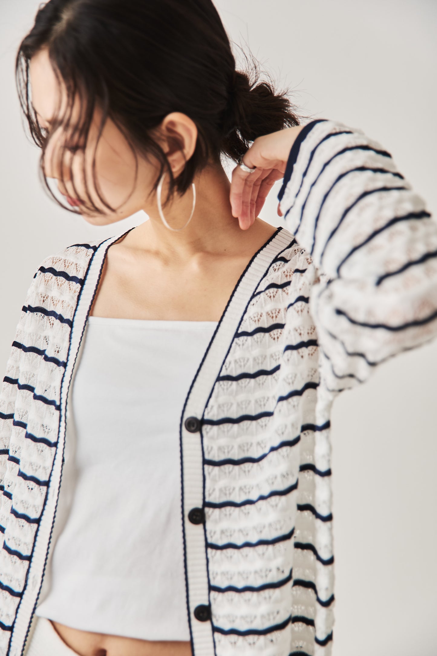 クロシェニットカーディガン