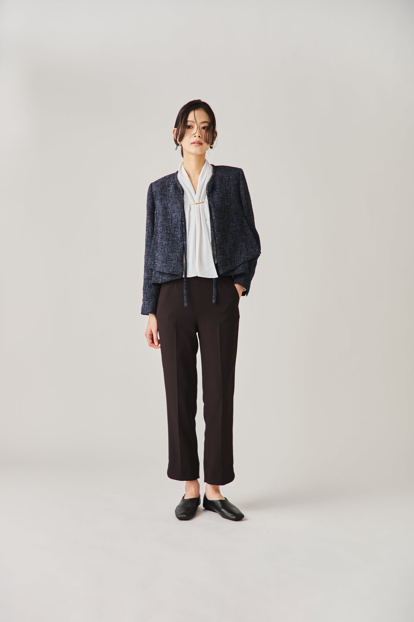 ハイウエストテーパードパンツ