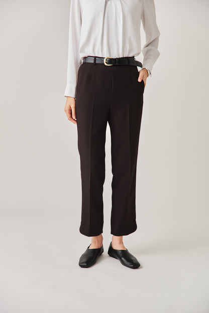 ハイウエストテーパードパンツ