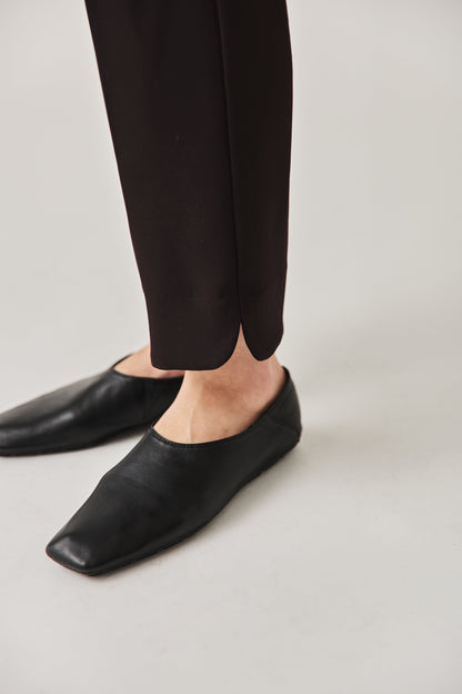 ハイウエストテーパードパンツ