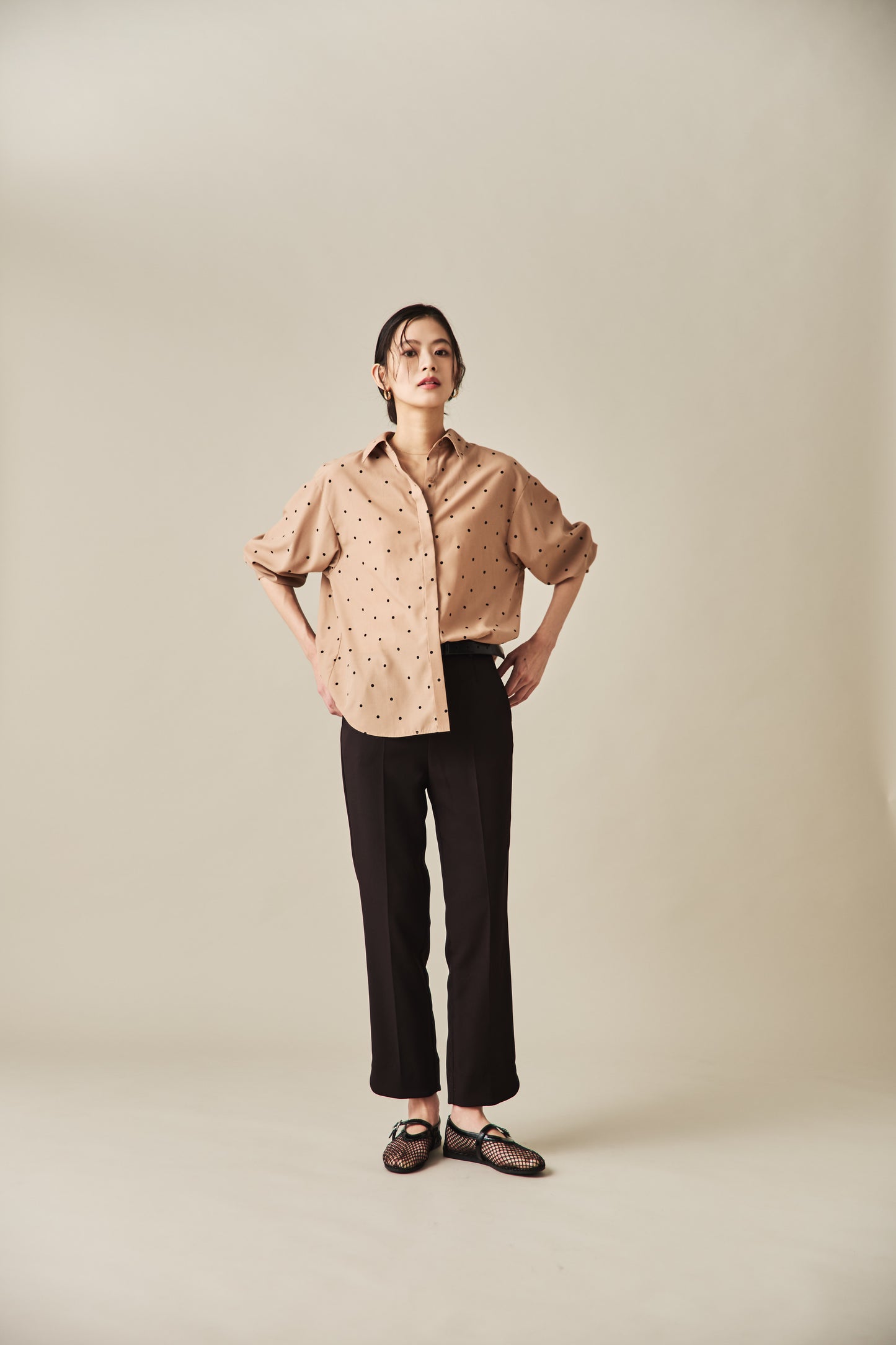 ノーリンクルドットシャツ