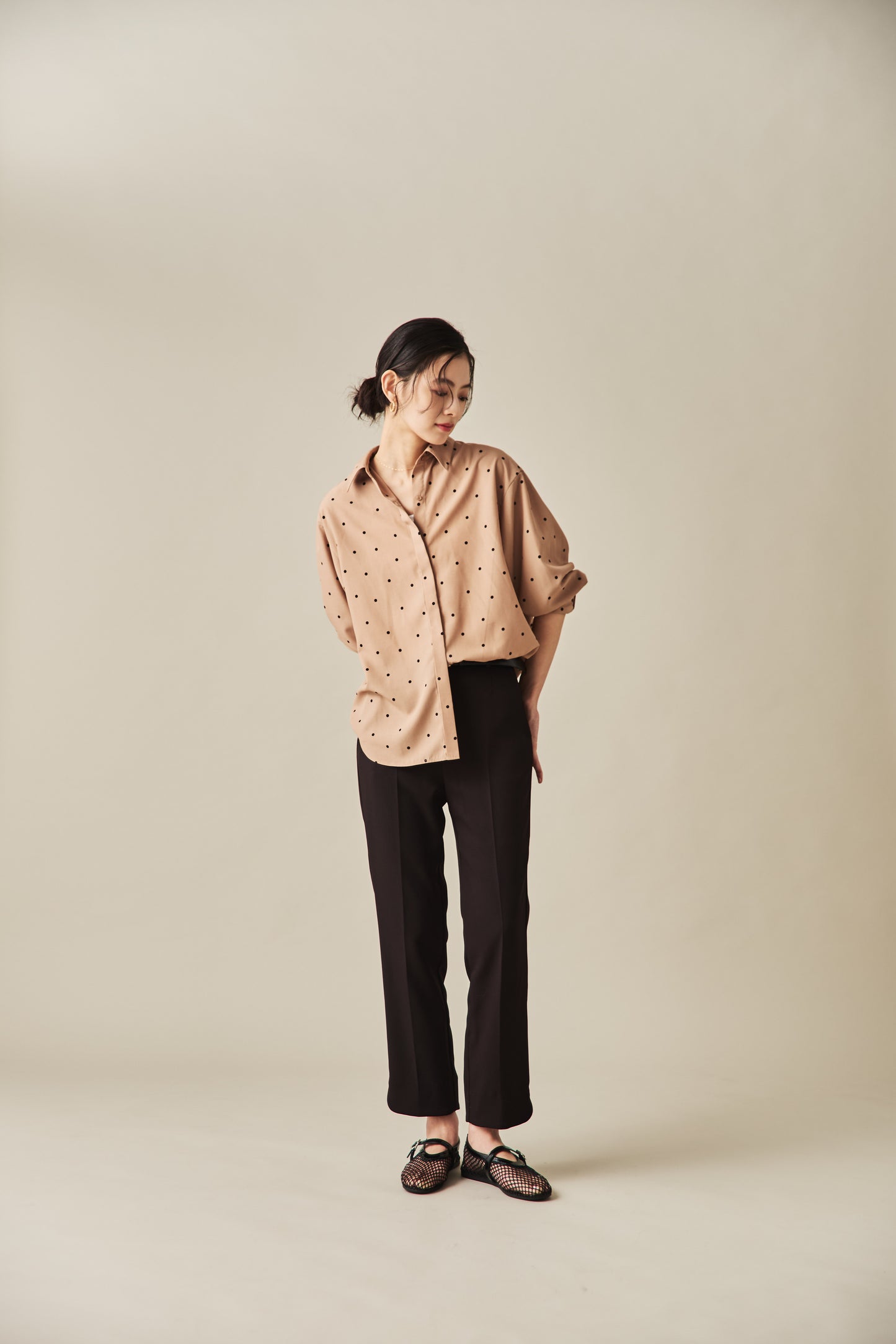 ノーリンクルドットシャツ