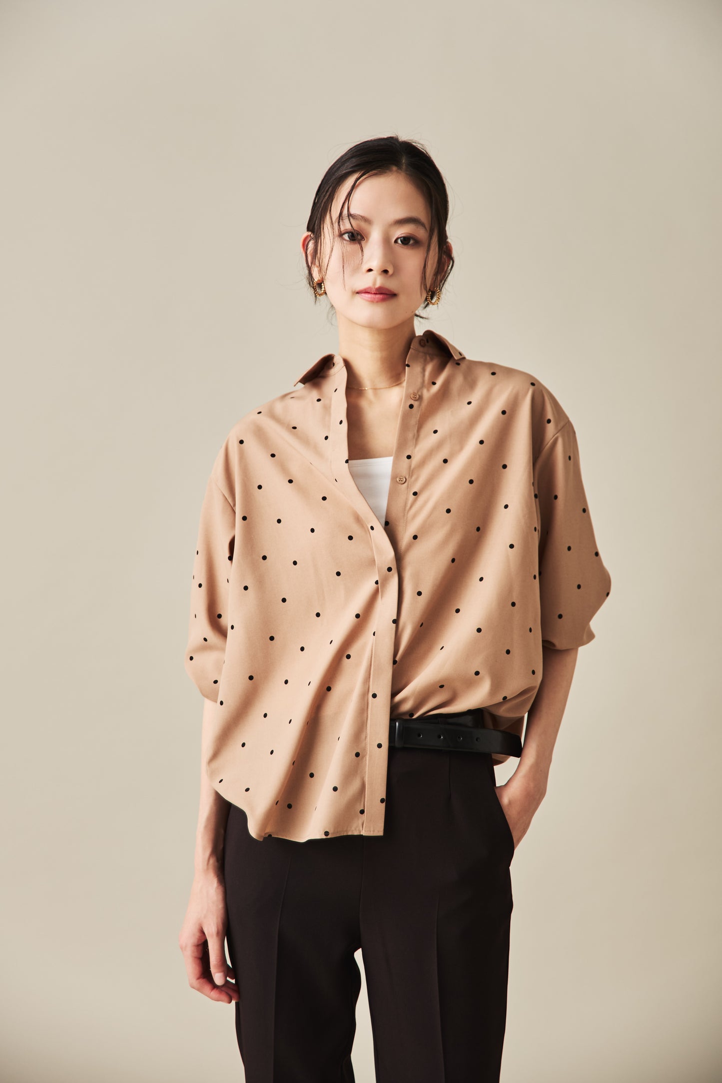 ノーリンクルドットシャツ