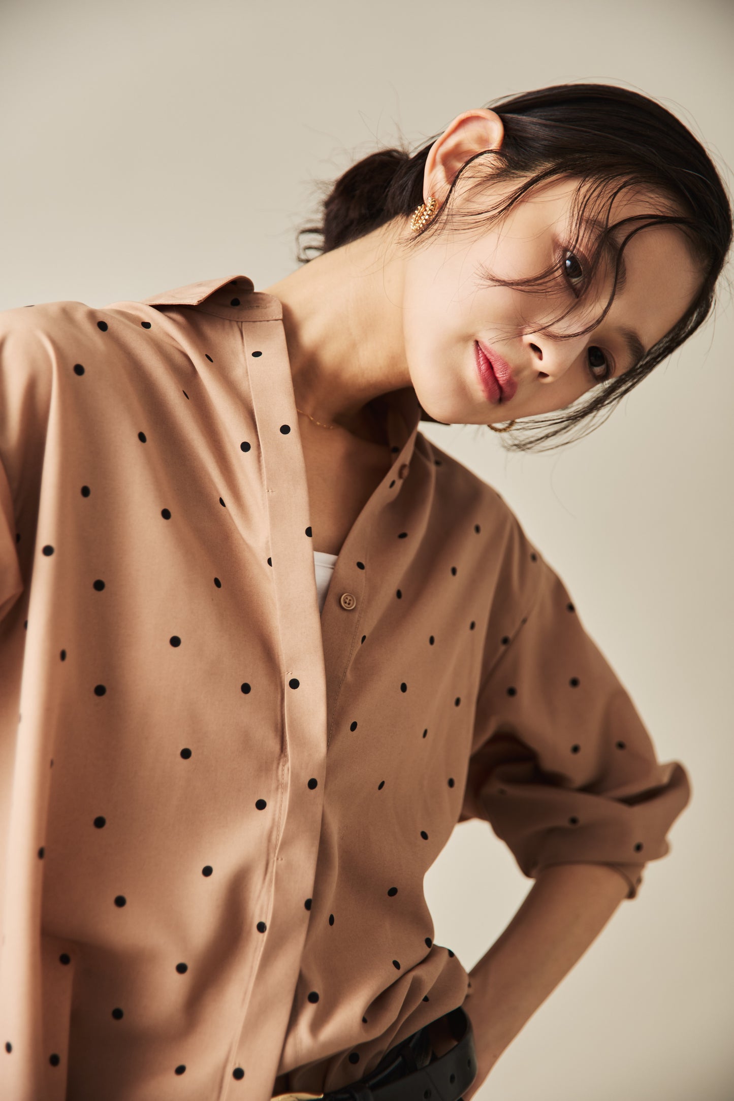 ノーリンクルドットシャツ