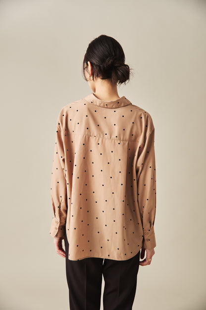 ノーリンクルドットシャツ