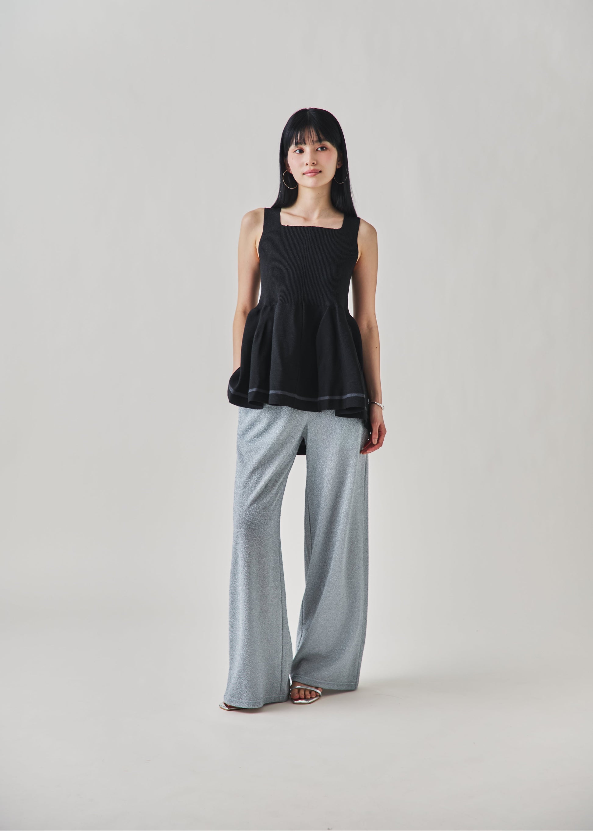 MODEL:164cm COLOR:WHITE SIZE:M