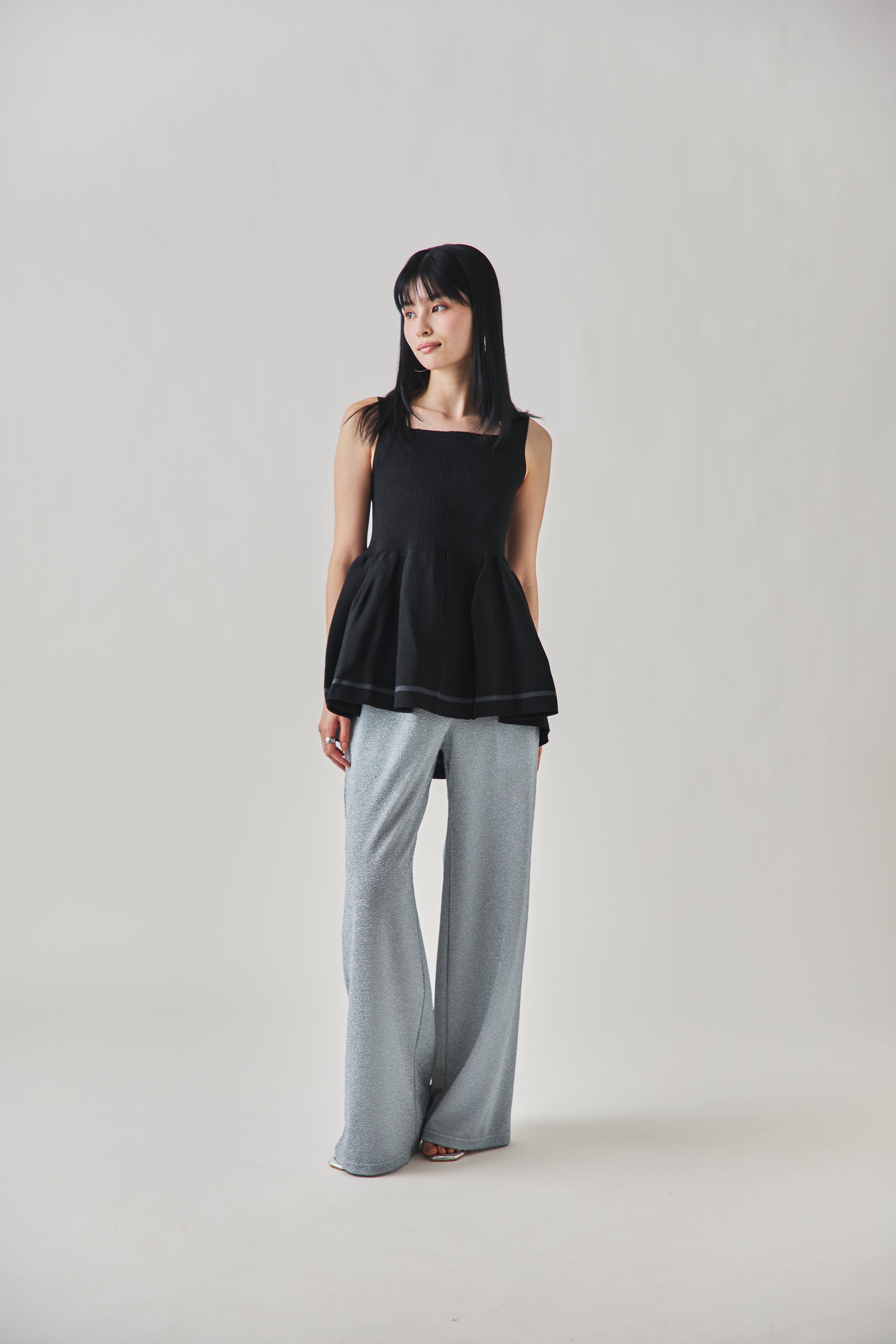 新品・connse ラメパンツ ブラック Mサイズ ラメパンツ – CONNSE
