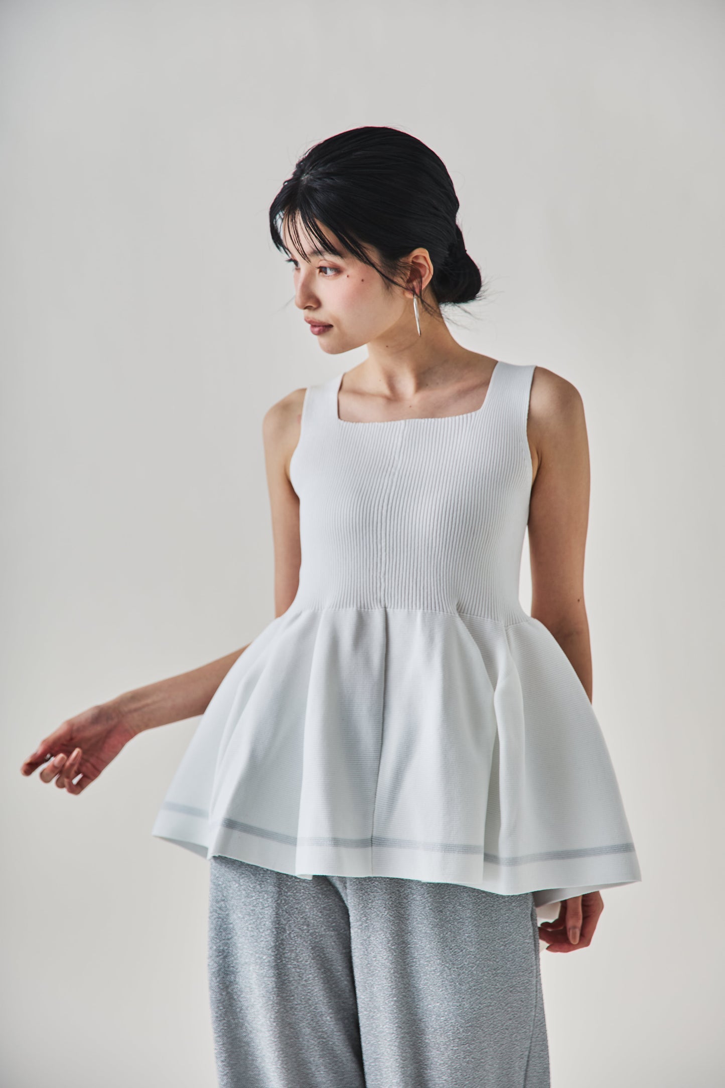ラメラインチュニック 　