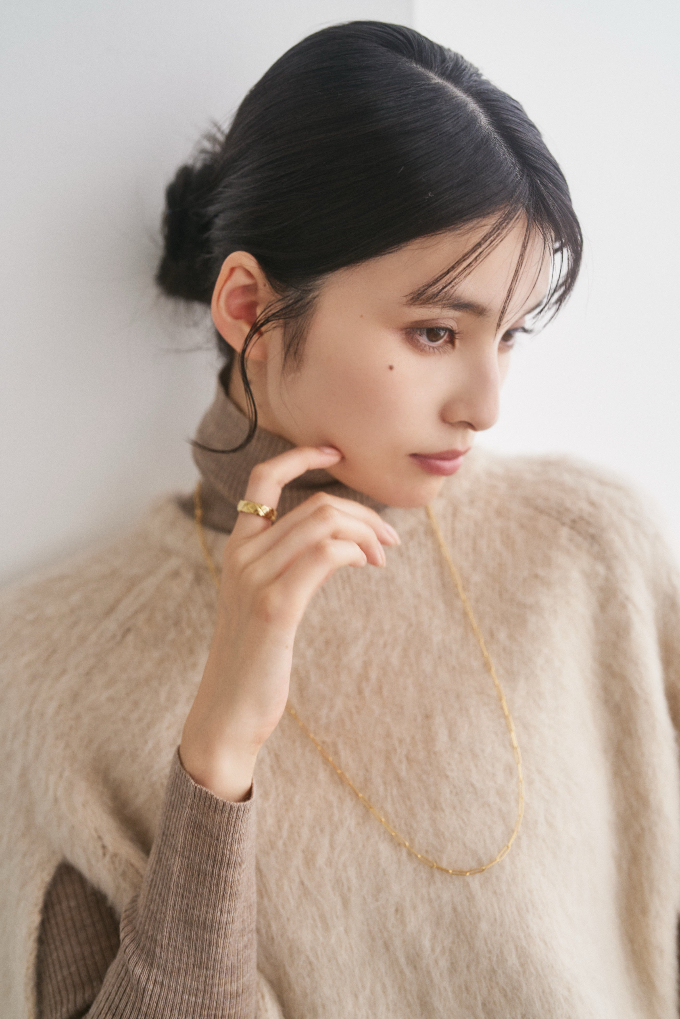 フォックスファーケープポンチョ – CONNSE