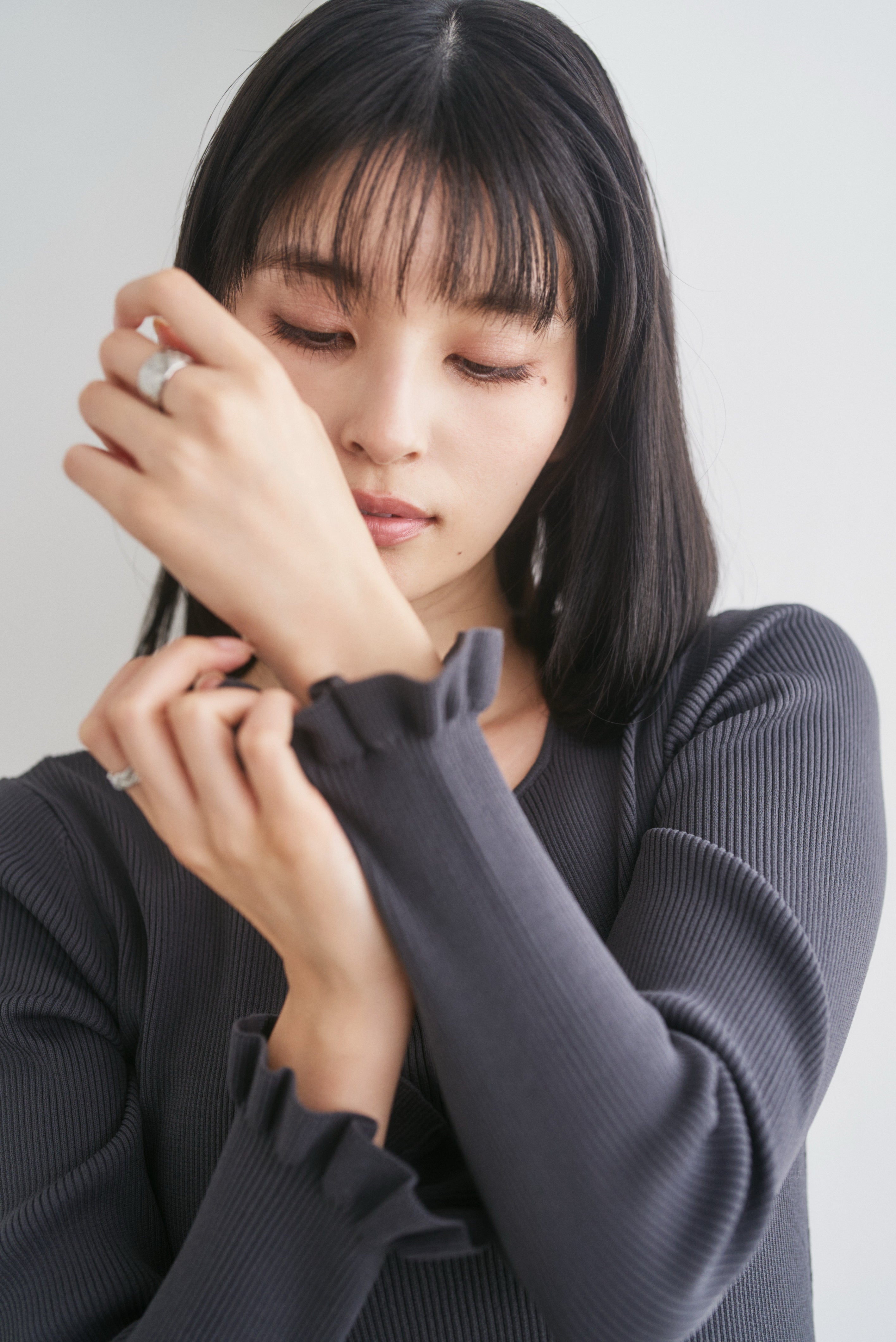 リブニットラメワンピース – CONNSE