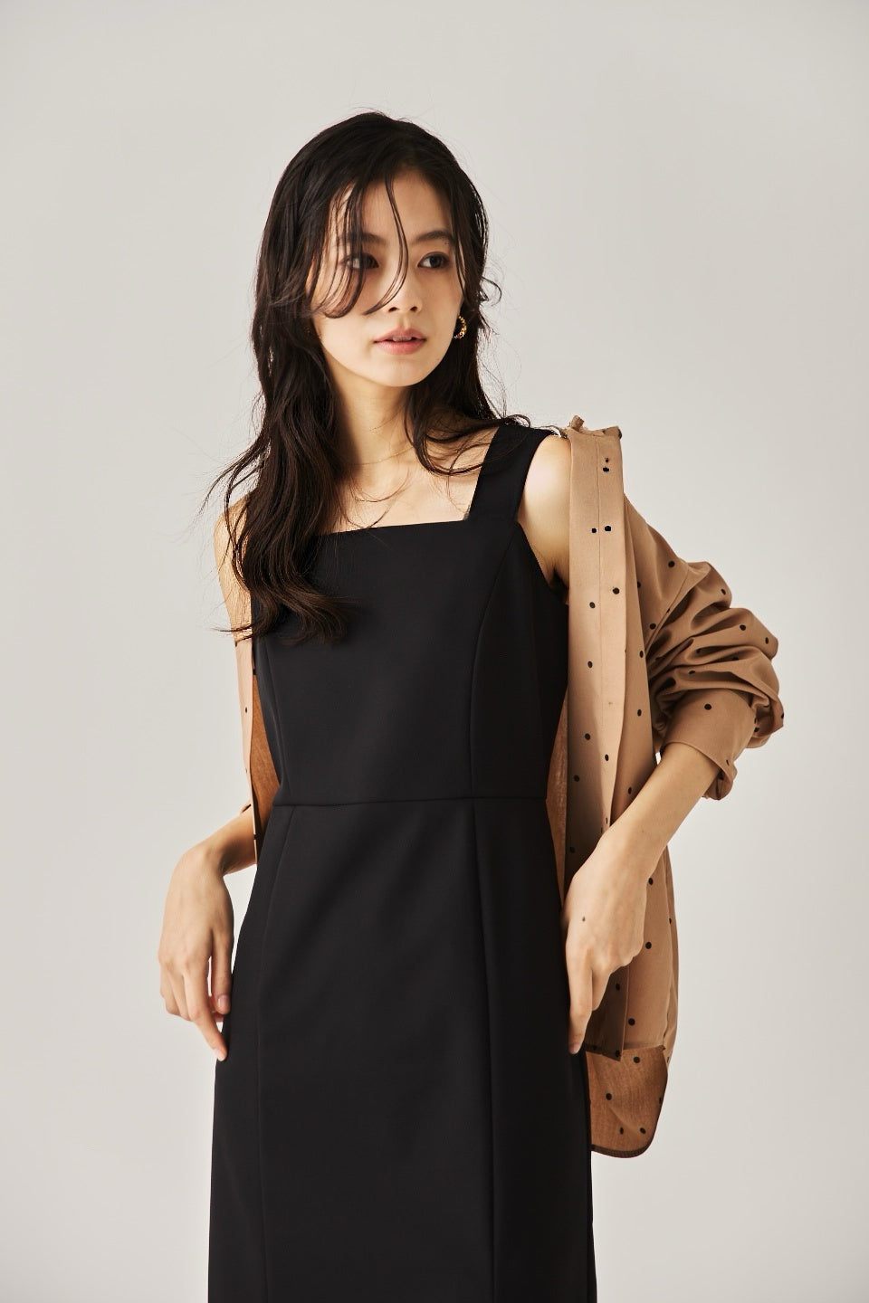 スリットワンピース