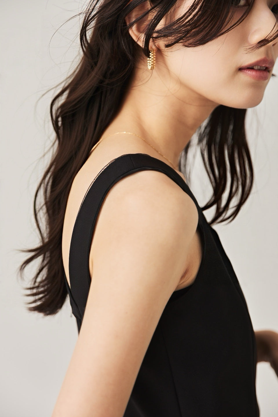 スリットワンピース